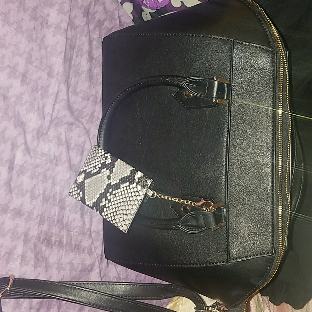 Mossimo supply satchel bag